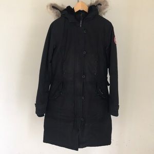 CANADA GOOSE 🇨🇦 LADIES ORIGINAL PARKA FROM YEARS AGO SIZE LARGE DOWN FILLED